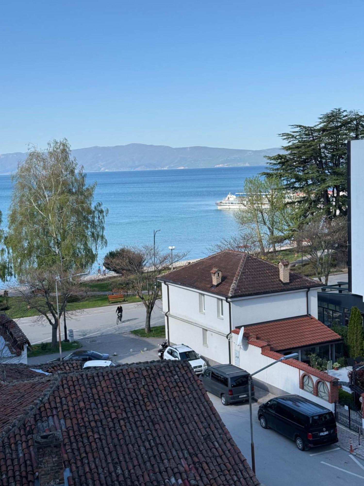 Exclusive Apartments With Lake View Ohrid Exterior foto