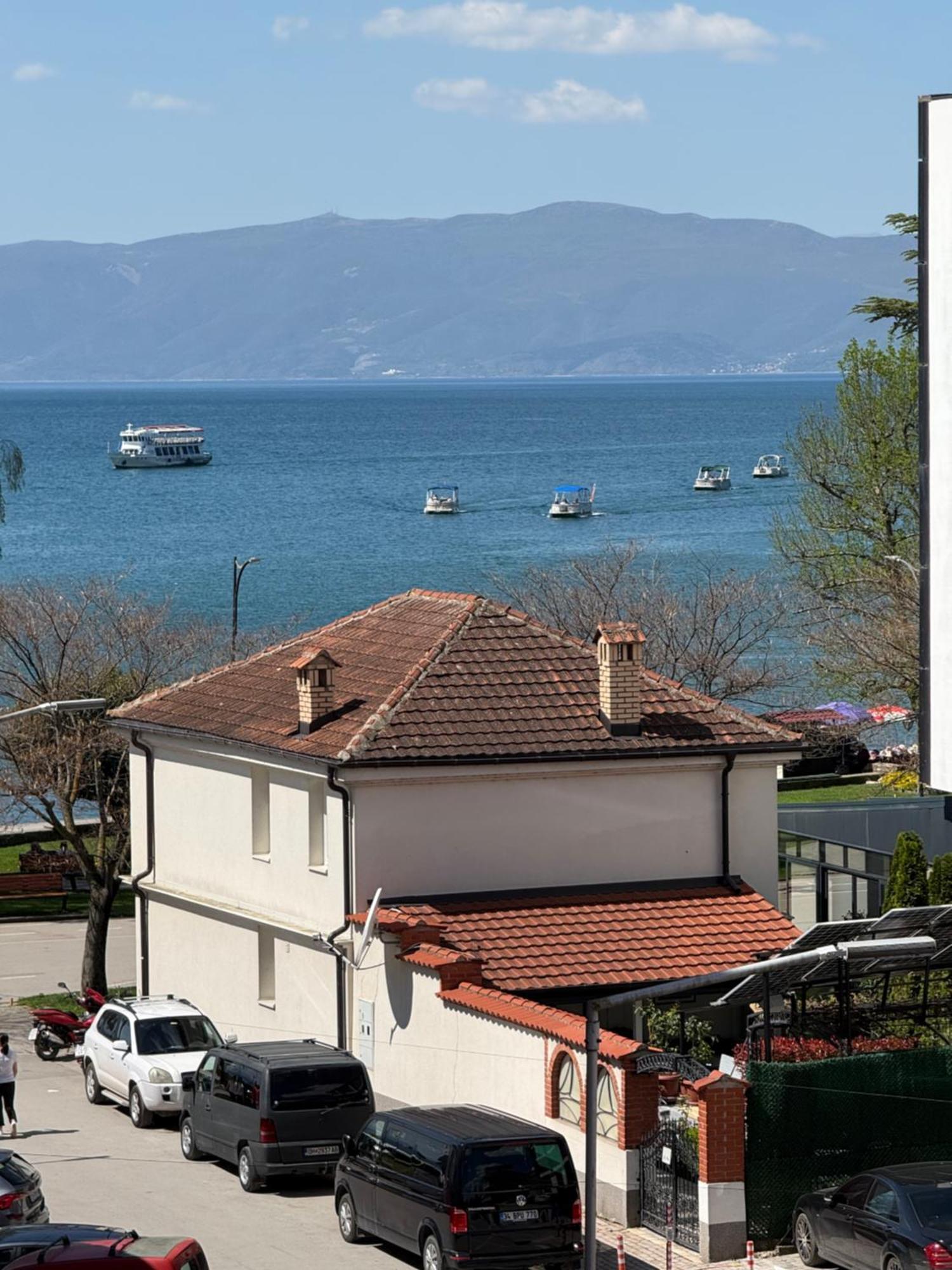 Exclusive Apartments With Lake View Ohrid Exterior foto