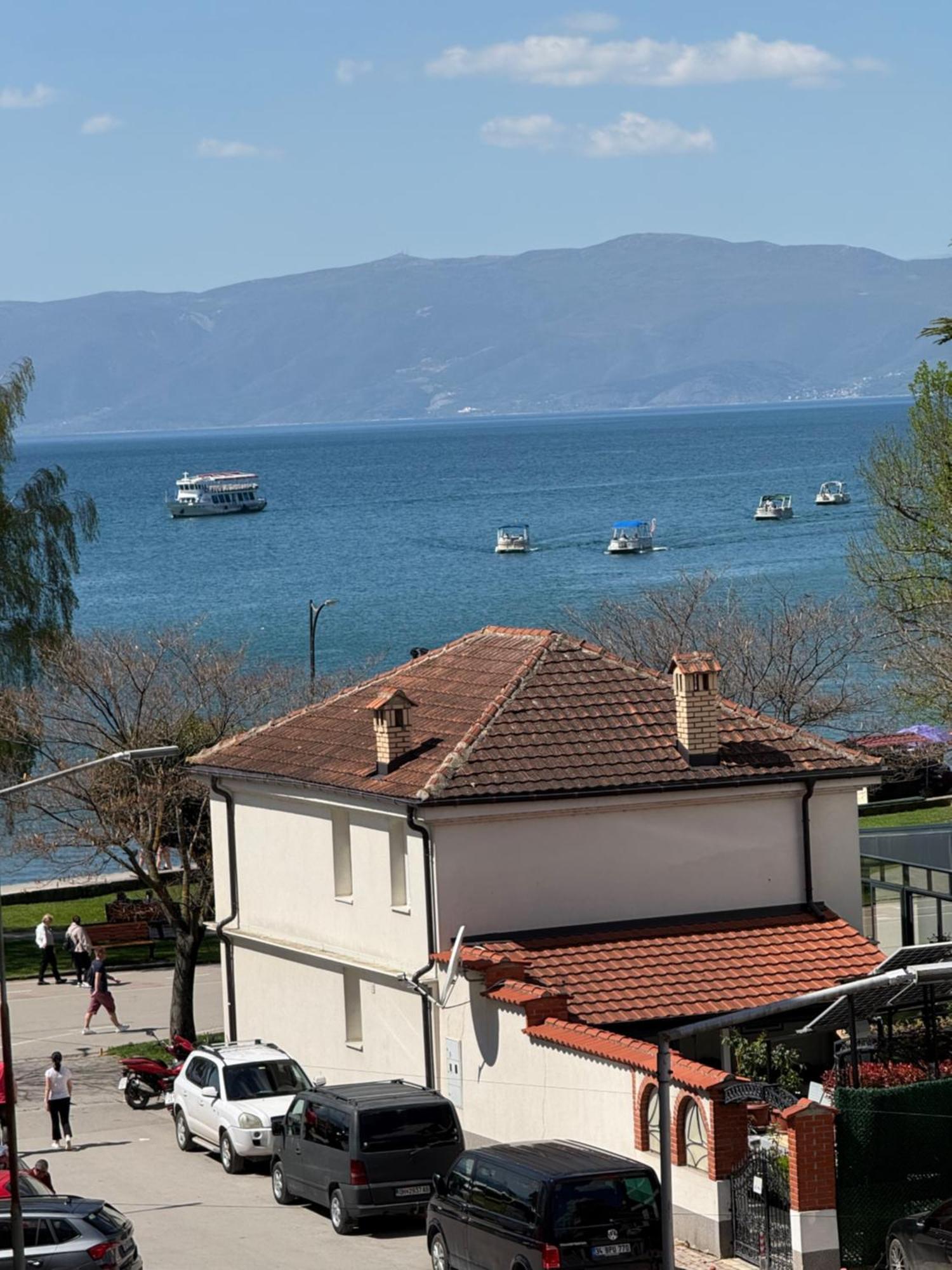 Exclusive Apartments With Lake View Ohrid Exterior foto